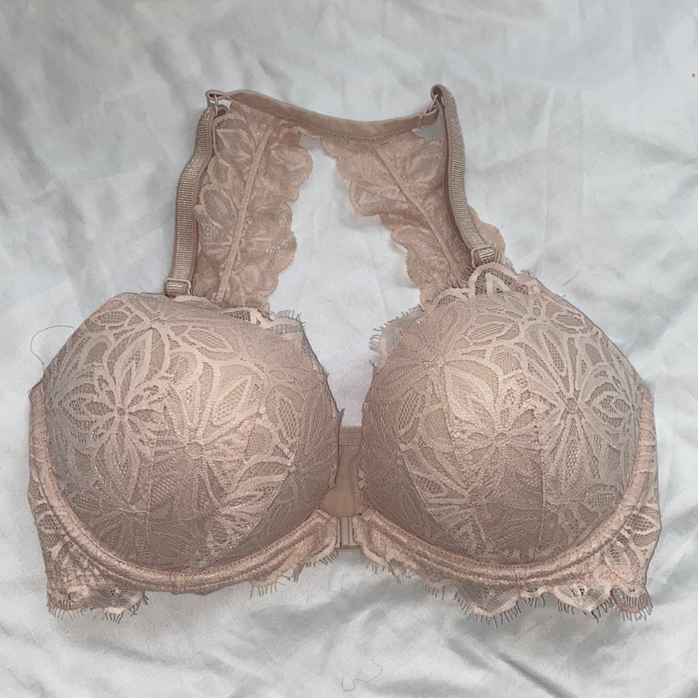 ♡︎ PINK Victoria’s Secret ♡︎ Blush Pink Date Racerback Bra